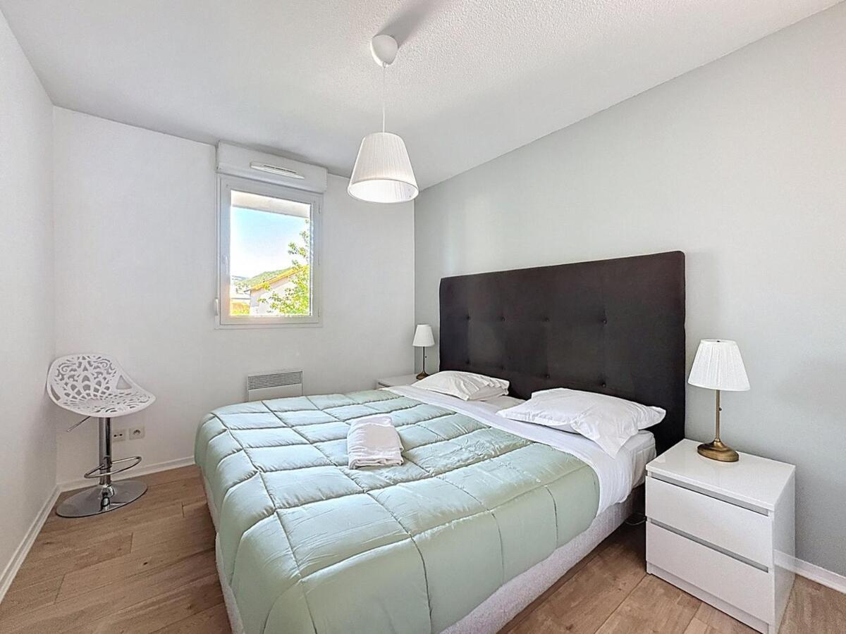 Appartamento Sejour Cosy - Lit 180X200 - Wifi - Parking Clermont-Ferrand Esterno foto